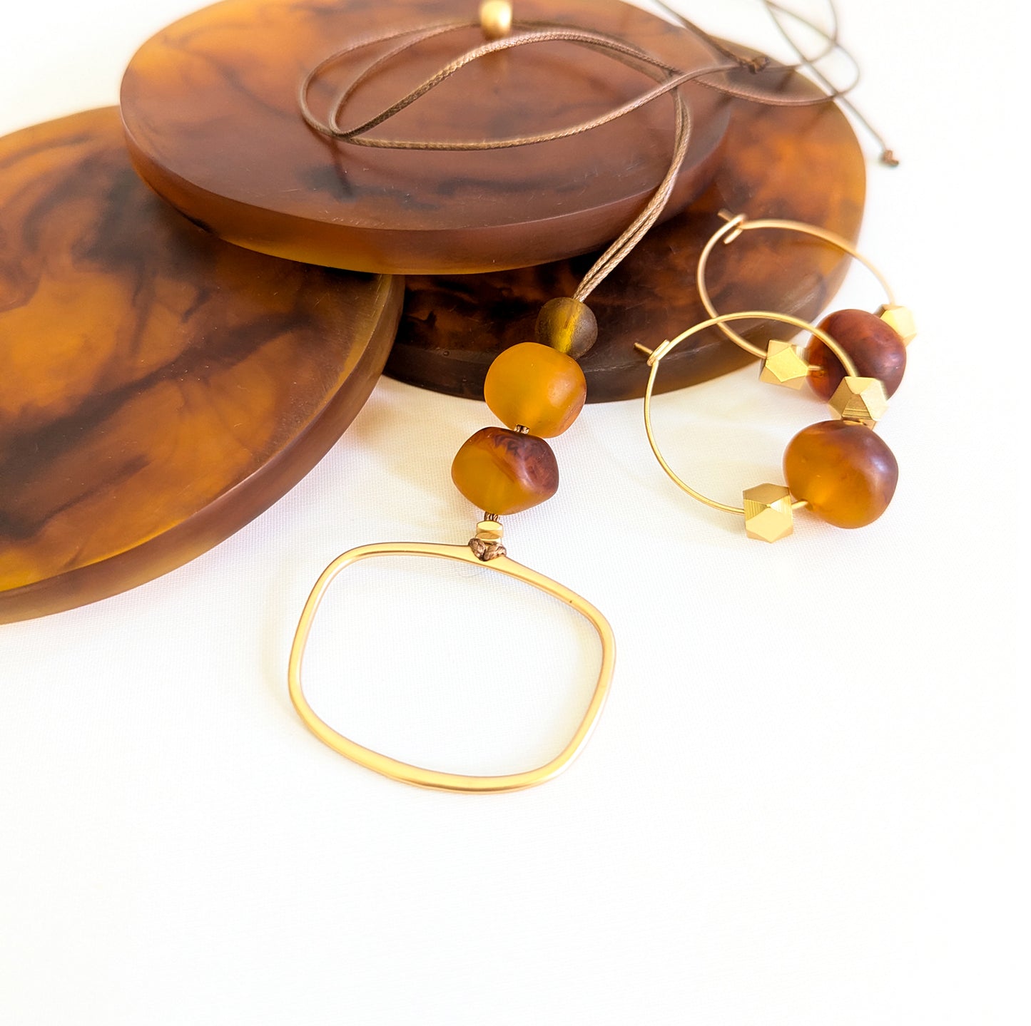 Facet + Tortoise Shell Bead Hoops