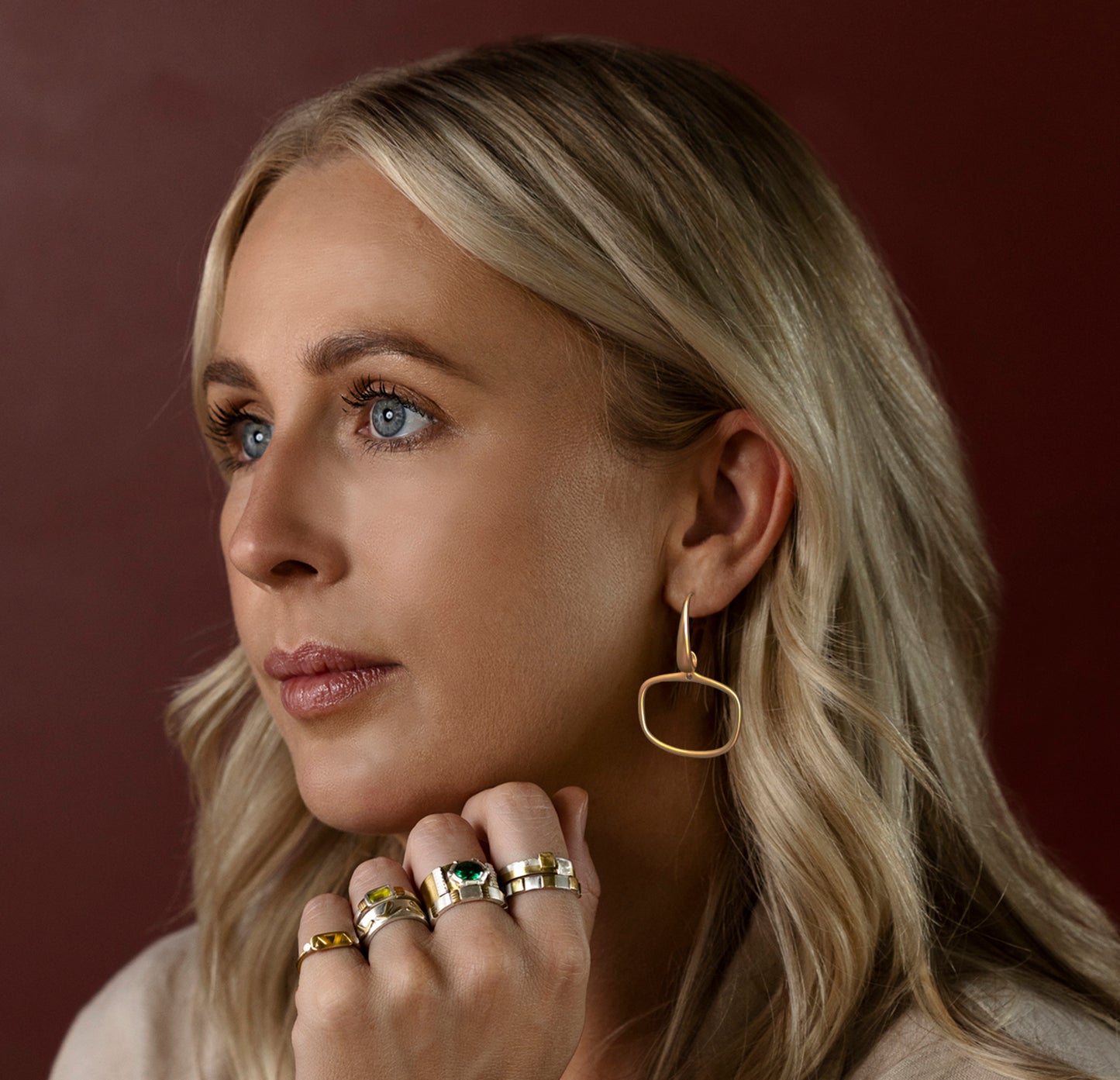 Nordic Ring Chunky Hook Earrings (1060ss, 1060gg)