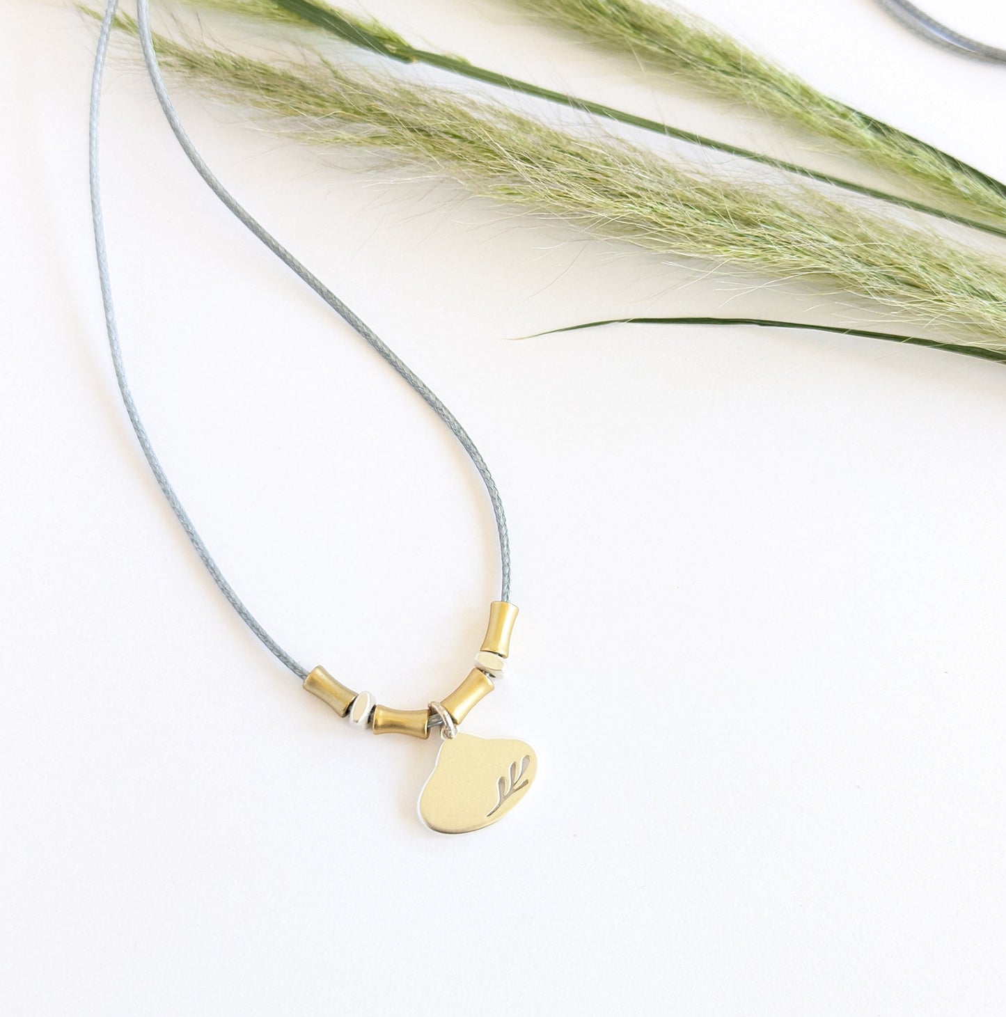 Oval Leaf Necklace