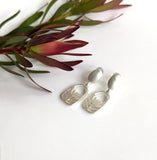 Leucadendron oval stud