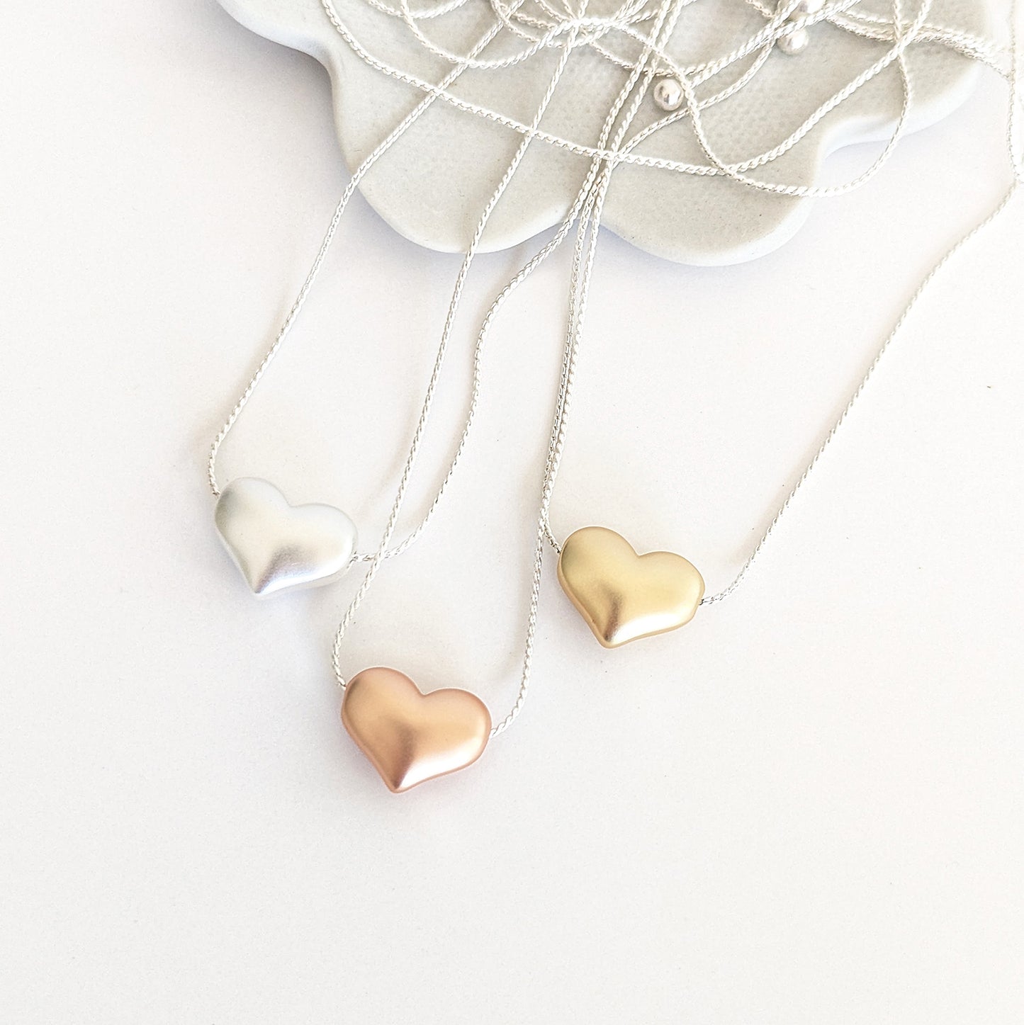 Rounded Heart Chain Necklace