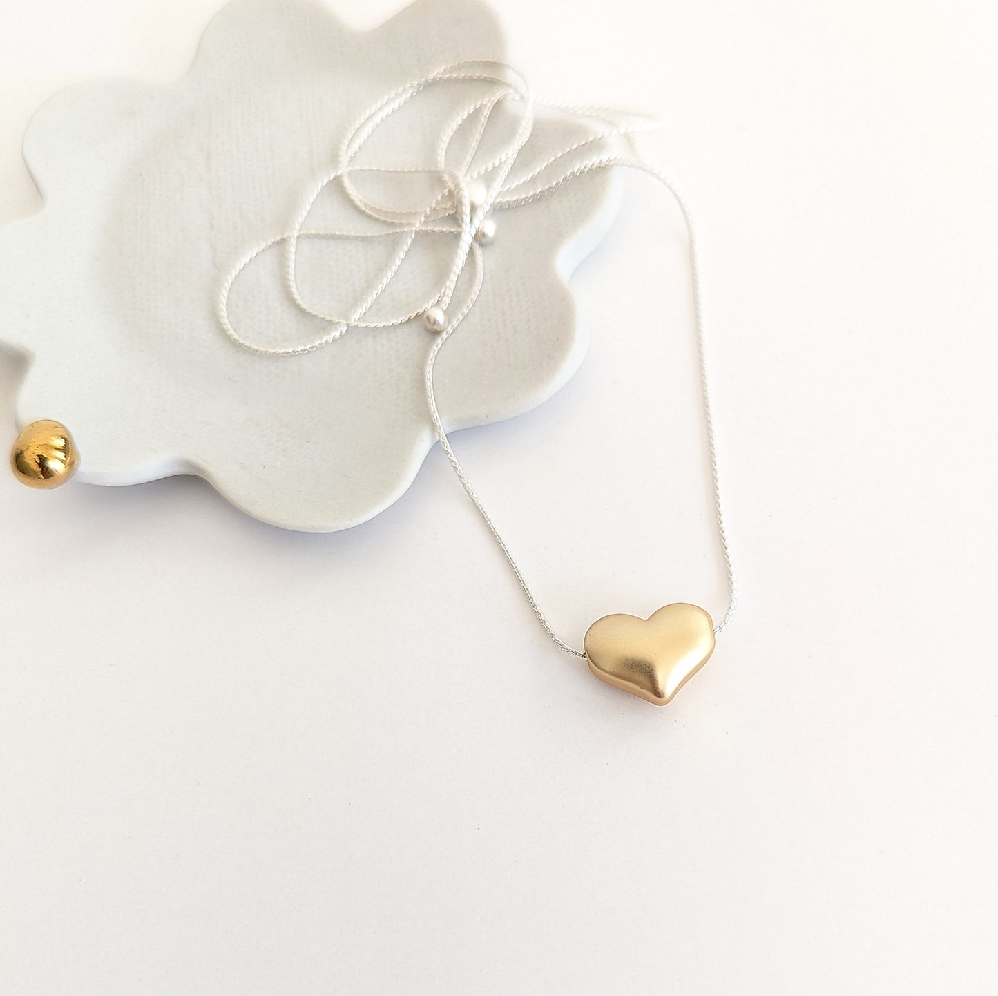 Rounded Heart Chain Necklace