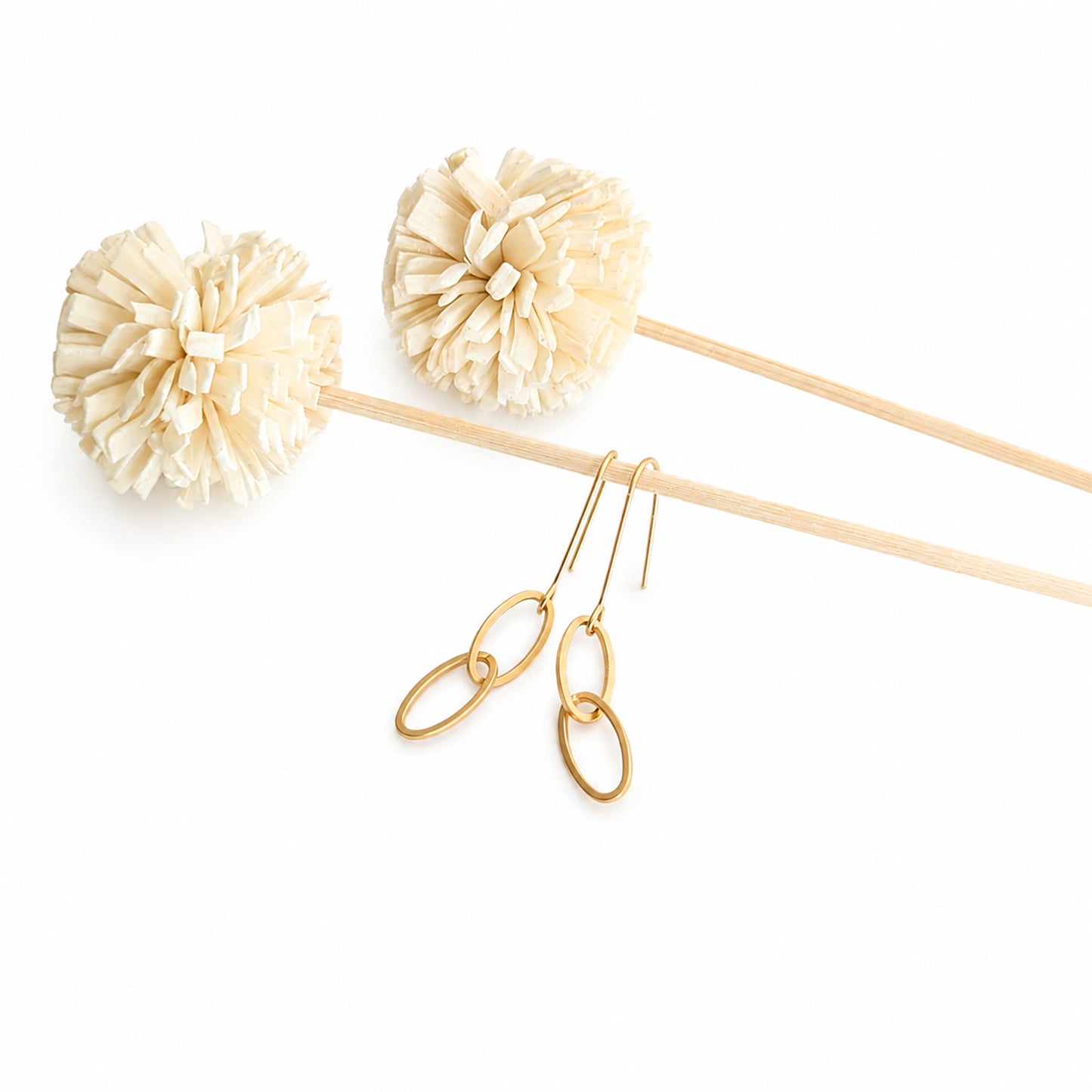 Linked oval hook earrings