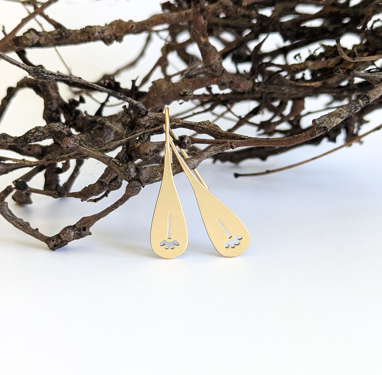 flower stem cut-out earring