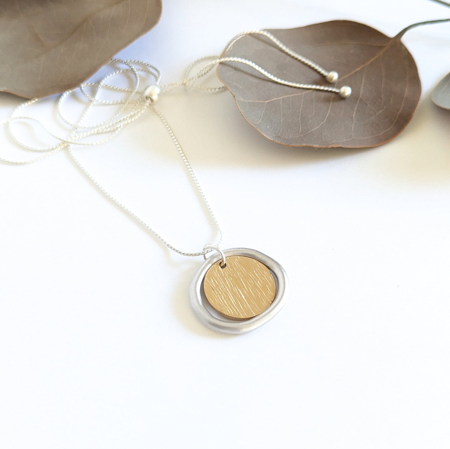 Ring with textured Disc Chain Necklace
