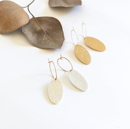 Textured Oval disc earrings