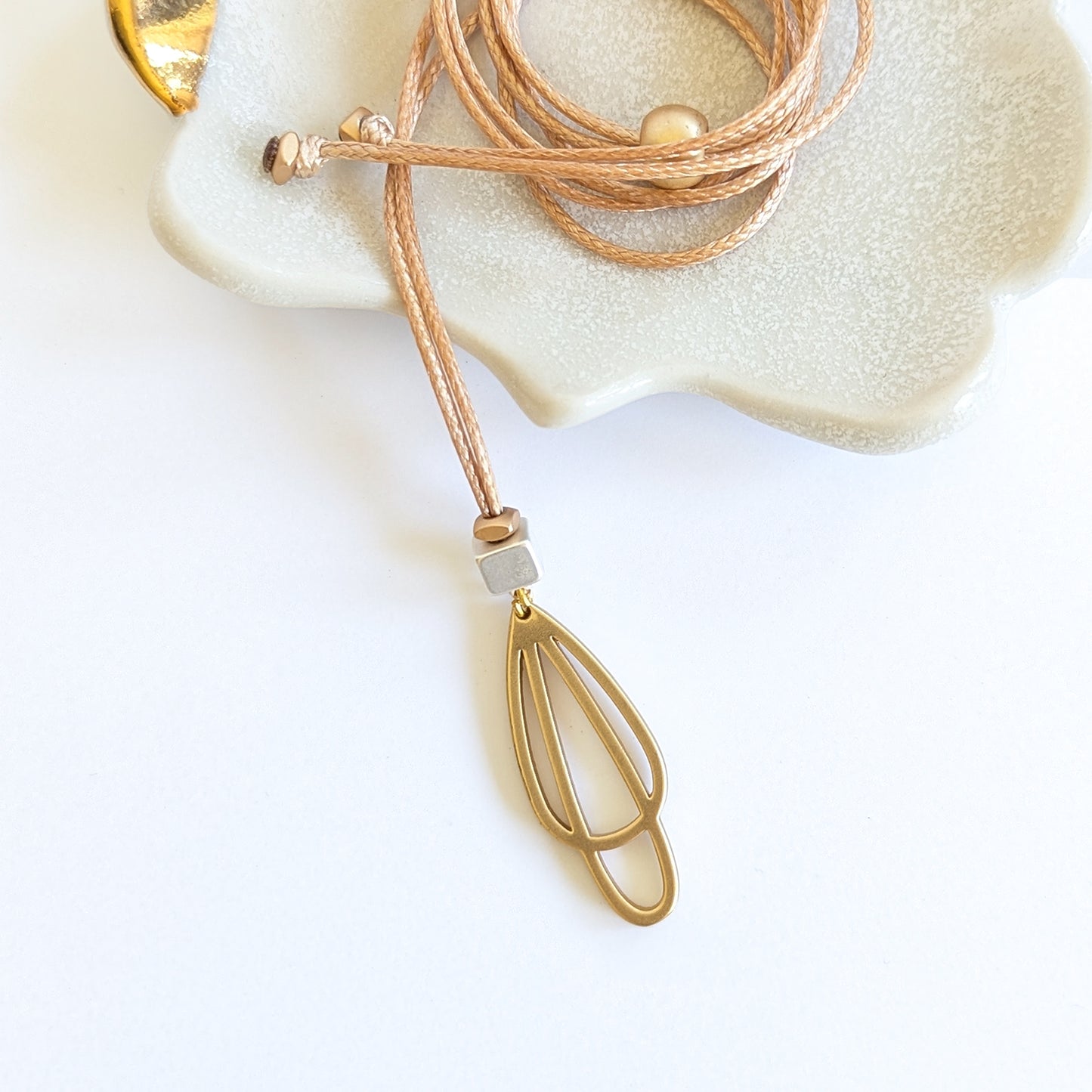 Loopy Pendant Necklace